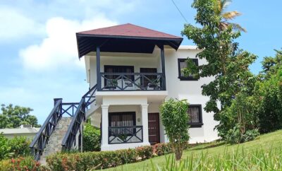 Holiday rental, Two-bedroom apartment 10m from the beach in Samaná