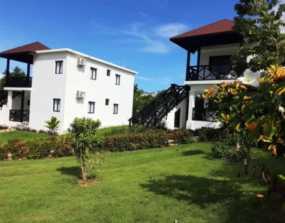 Two-bedroom, apartment near the beach in Samaná