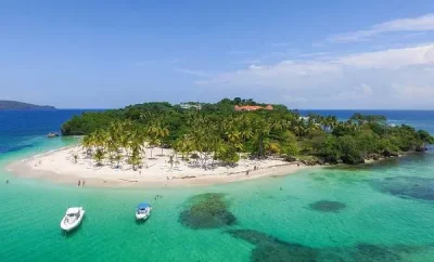 Cayo Levantado, in Samaná