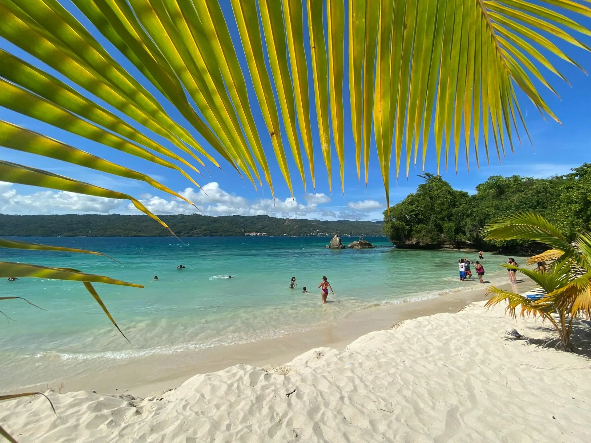 Cayo Levantado, Samana