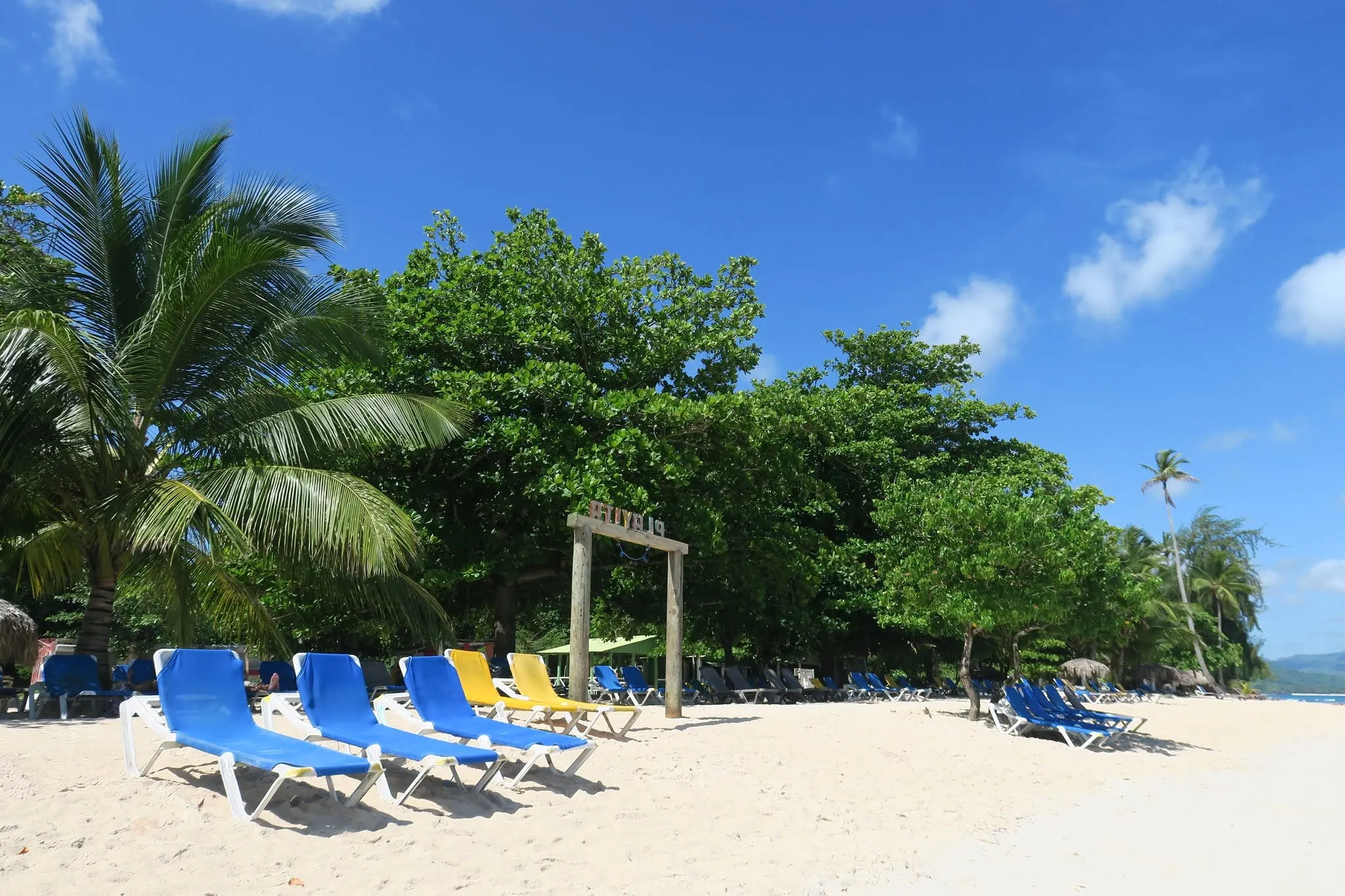 playita las galeras samana02