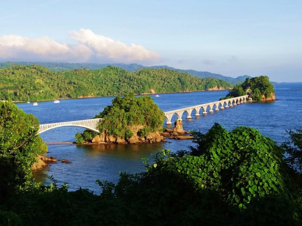 the samaná bridge